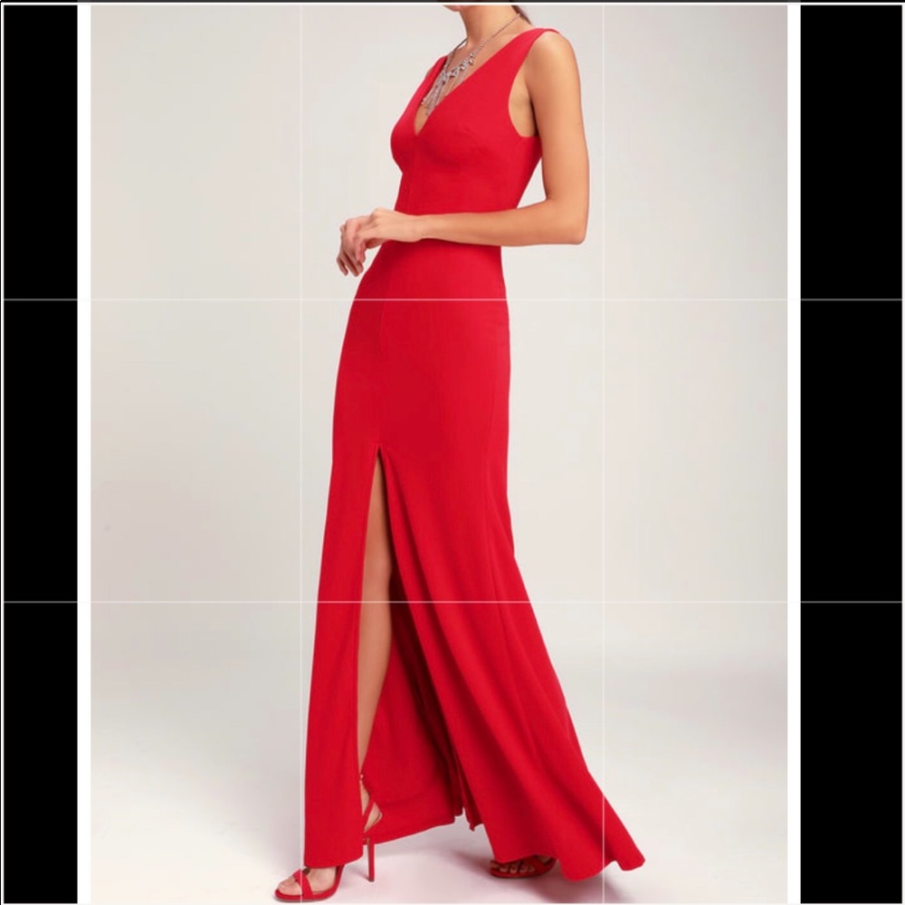 Lulus red maxi dress
